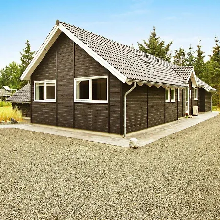 Holiday home Five-bedroom Holiday In 27 *